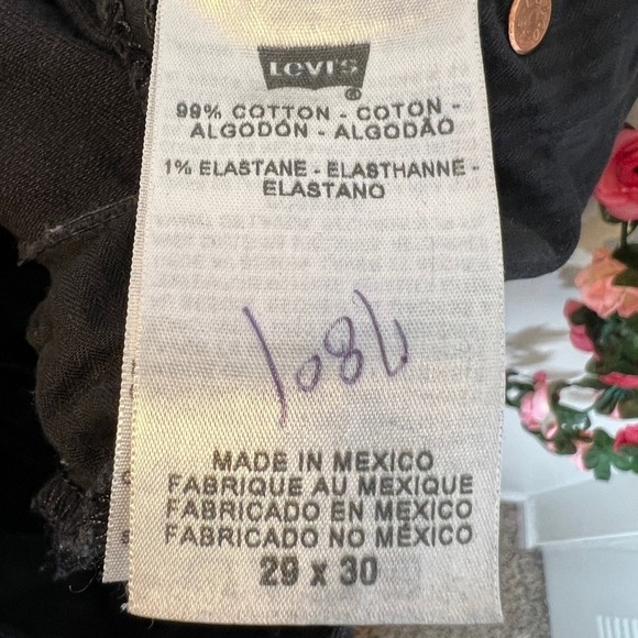 🐙Levi’s Black Denim Jeans Women’s Straight Leg - Picture 13 of 13